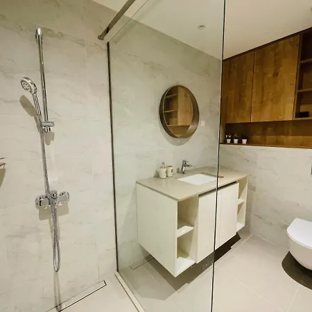 Arcadia 22 Waterfront דירה בלגרד