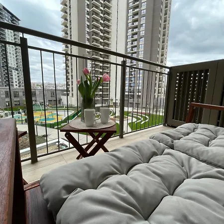 Arcadia 22 Waterfront *