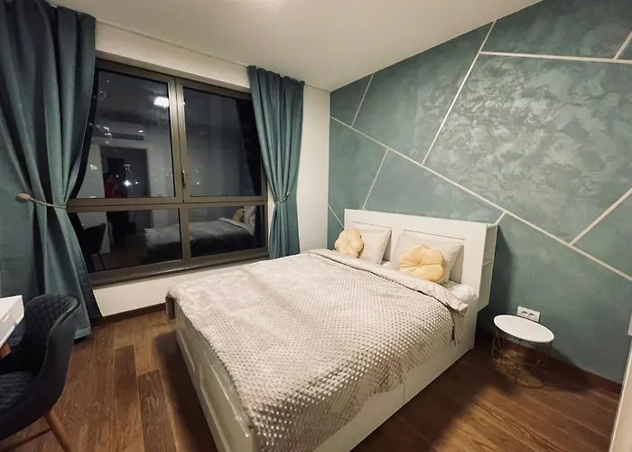 Arcadia 22 Waterfront *