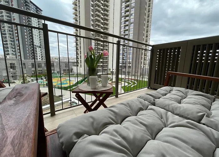 Arcadia 22 Waterfront *